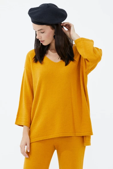 V Yaka İkili Triko Takım - Güneş - Resim 3