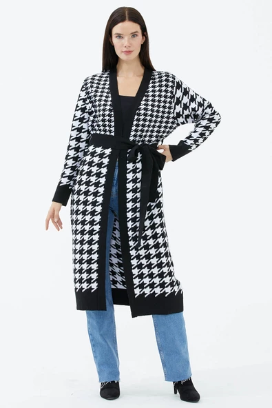 Kazayağı Desenli Uzun Kemerli Triko Hırka - Siyah ürün görseli