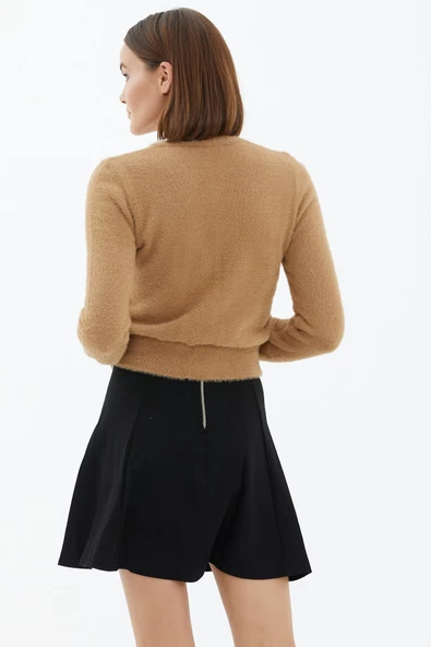 V Yaka Düğmeli Triko Hırka - Kamel - Resim 4