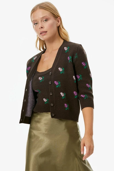 Çiçek Motifli Crop Triko Takım - Kahve - Resim 3