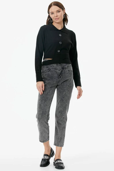 Parça Detaylı Polo Yaka Düğmeli Triko Crop - Siyah - Resim 3