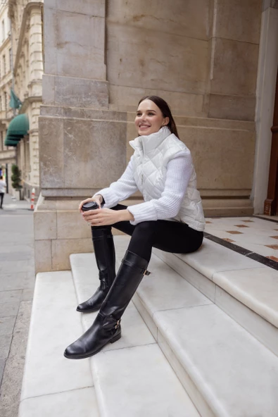 Triko Kombinli Kapitone Dik Yaka Mont - Kemik - Resim 3