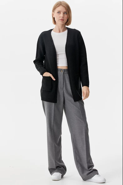 V Yaka Cepli Kadın Triko Ceket - Siyah ürün görseli 1