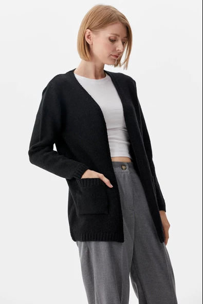 V Yaka Cepli Kadın Triko Ceket - Siyah - Resim 2