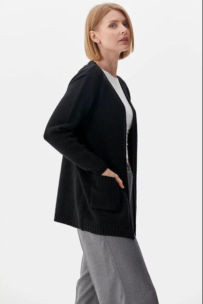 V Yaka Cepli Kadın Triko Ceket - Siyah - Resim 3