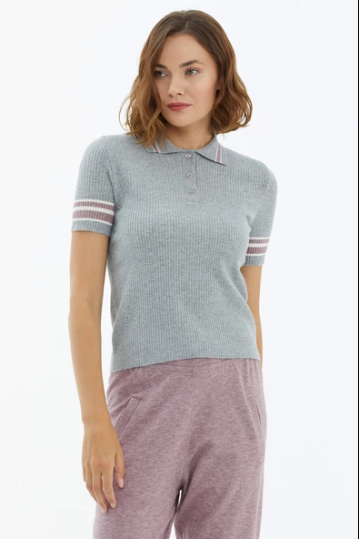 Polo Yaka Düğmeli Kısa Kol Triko Kazak - Açık Gri - Resim 2