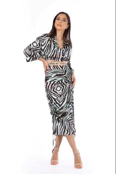 MODATALİKA'nın Zebra Desenli Kadın İkili Takımı ile şıklığınızı bir üst seviyeye taşıyın. - Resim 7