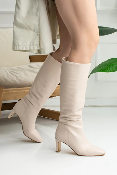 Nstil Günlük Kadın Yüksek İnce Topuklu Kaymaz Taban Küt Burunlu Polar Astarlı Fermuarsız Çizme 223 - 4