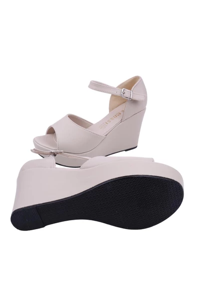 Le Guzzi 2127 Kadın 9 Cm Dolgu Topuk Cilt Sandalet - Resim 5