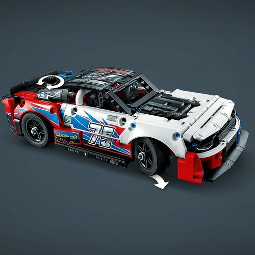 LEGO Technic 42153 NASCAR Yeni Nesil Chevrolet Camaro ZL1 (672 Parça) - 5