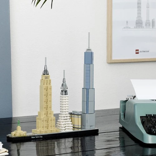LEGO Architecture 21028 New York City - 6
