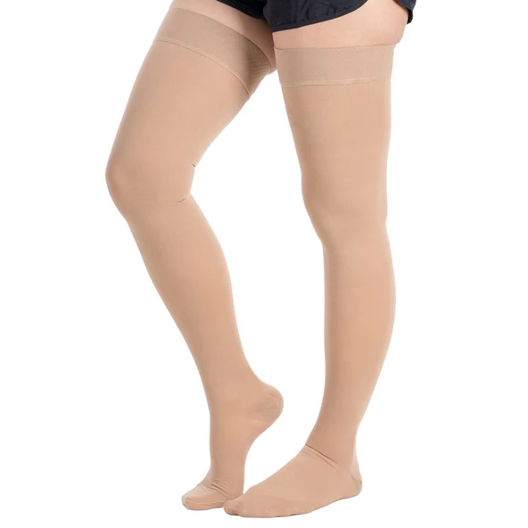 Ccl2 Diz Üstü Burnu Kapalı Varis Çorabı (Bej) NO:2 ürün görseli