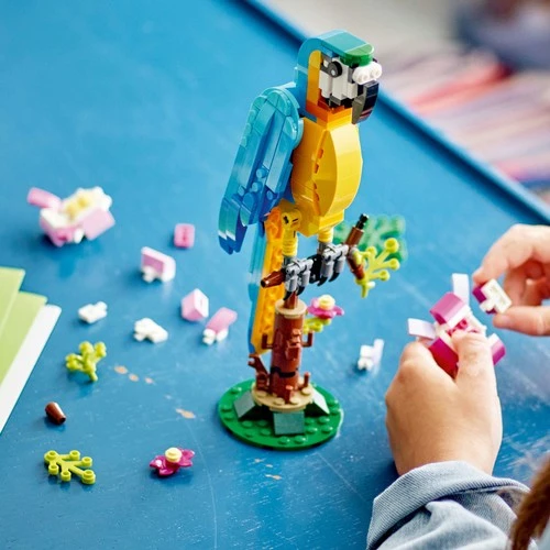 LEGO Creator 31136 Egzotik Papağan (253 Parça) - 9