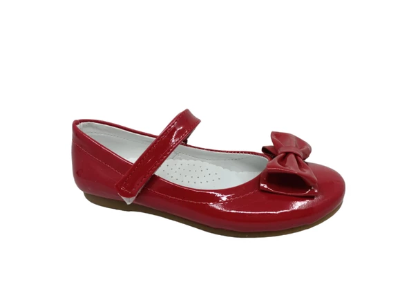 Zerhan 400 Kız Çocuk Kırmızı Rugan Fiyonklu Cırtlı Babet ürün görseli