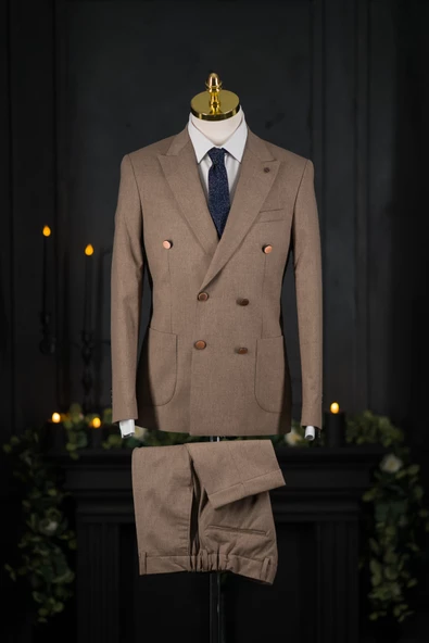 Regular Fit Torba Cep Çift Yırtmaç Astarlı Erkek Kruvaze Takım Elbise