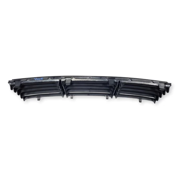 VW Passat B5.5 2001-2005 Ön Tampon Alt Orta Izgara 3B0853677E - 3