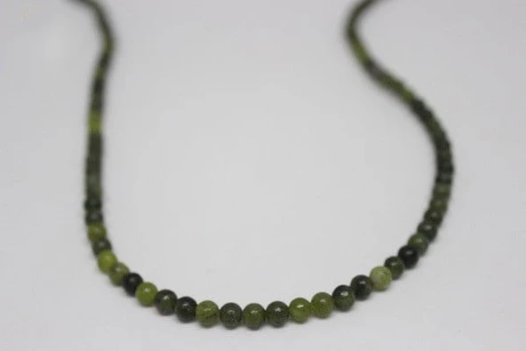 Yeşim Taşı Ela Quality YARIM Dizi 4mm (18cm uzunluğundadır) ürün görseli