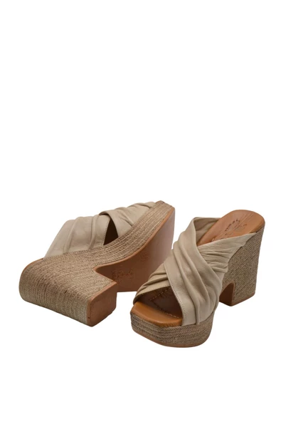 VENÜS 23027601Y PLATFORM TOPUK HAFİF DERİ KADIN TERLİK - 11