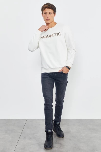 Yazı Nakışlı O Yaka Rahat Form Erkek Sweatshirt - 88020 - 2