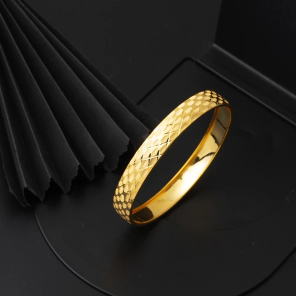 Baklava Desenli 14 Ayar Altın Hediyelik Bilezik - Resim 4