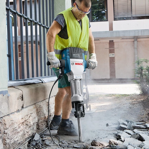 BOSCH Professional GSH 27 VC Kırıcı 29,5 Kğ - 061130A000 - 3