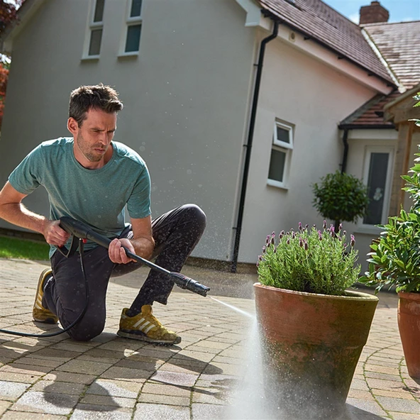 Bosch Universal Aquatak 125 Basınçlı Yıkama - 06008A7A00 - 4