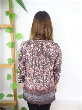 Desenli Kadın Bluz - Resim 3