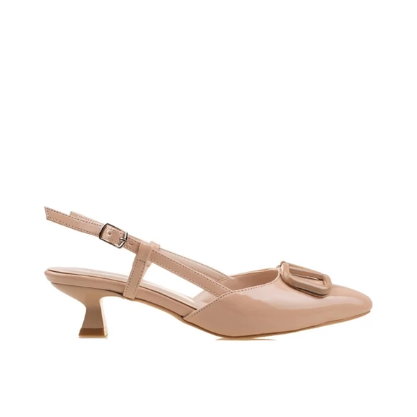 M2S Bej Kadın Rugan Fındık Topuk Sivri Burun Klasik Terlik - 2