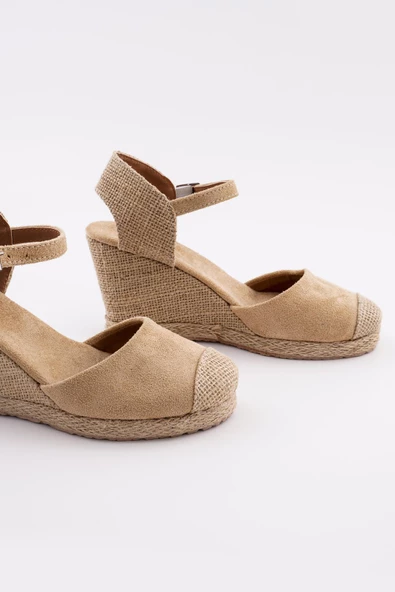 Kadın Dolgu Topuklu Sandalet Hasır Önü Kapalı Rahat Yazlık 106.001 - 7