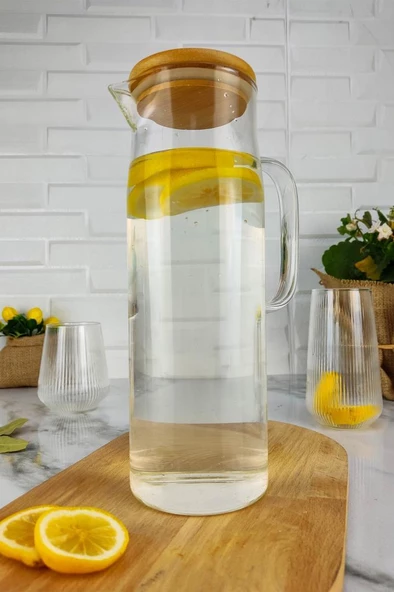 Digithome Bambu Kapaklı Buzdolabı Kapak Rafı Uyumlu Borosilikat İnce Cam Sürahi 1,5 Lt – 097KX90086 C320.003 - 2