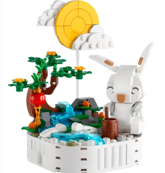 LEGO Iconic 40643 Ay Tavşanı (288 Parça)