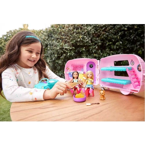 Mattel Barbie Club Chelsea Karavanı Oyun Seti, Chelsea'nin Yavru Köpeği ve Aksesuarlar FXG90 - 4