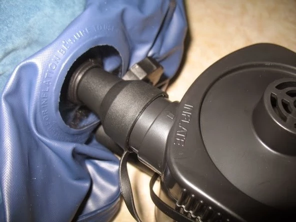 Coghlans Pilli Hava Pompası - 4