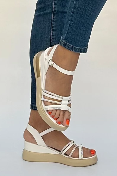 Egez Beyaz Yüksek Topuklu Kadın Sandalet - Resim 2