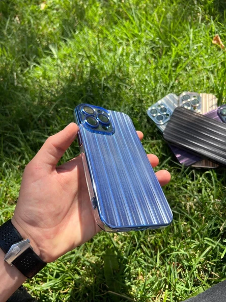 İphone 13 Pro Max Wave2 Hologram Görünümlü Telefon Kılıfı - Resim 4