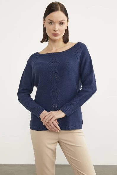 Kayık Yaka Motif Detaylı Triko Kazak - Lacivert - Resim 2