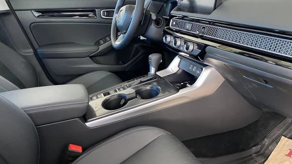 AUTOGP Honda civic uyumlu  vites kenar kaplaması 2 parça gri 2022+ - 3