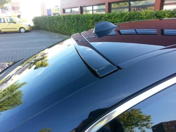 AUTOGP Bmw f10 cam üstü spoiler pianoblack - Resim 2