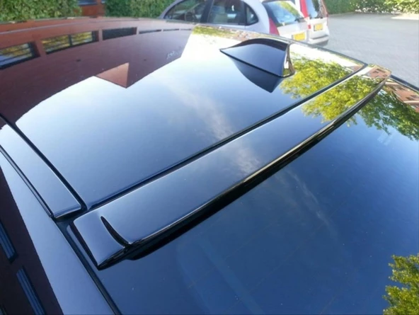 AUTOGP Bmw f10 cam üstü spoiler pianoblack - Resim 3