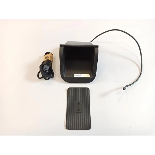 AUTOGP Mercedes cla kablosuz şarj ünitesi cihazı standı w117 - 2