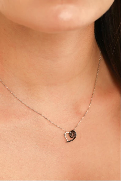 925 Ayar Gümüş Kalpli, Lava Kolye ürün görseli