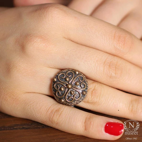 925 Ayar Gümüş ve Bronz Karışımı Desenli Yuvarlak Yüzük ürün görseli 1