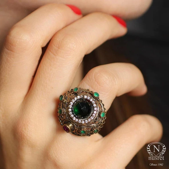 925 Ayar Gümüş Zümrüt Taşlı Kubbe Yüzük ürün görseli 1