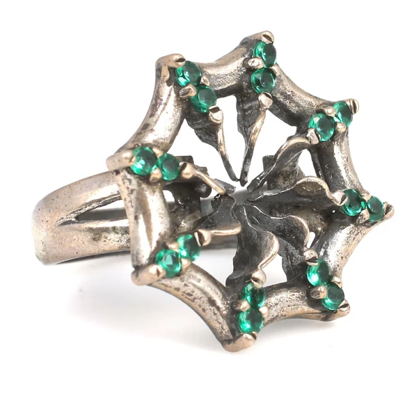 925 Ayar Gümüş Yeşil Zirkon Taşlı Yüzük ürün görseli 1