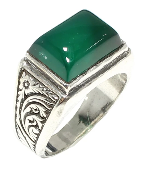 925 Ayar Gümüş Yeşil Dikdörtgen Akik Taşlı Desenli Erkek Yüzük ürün görseli