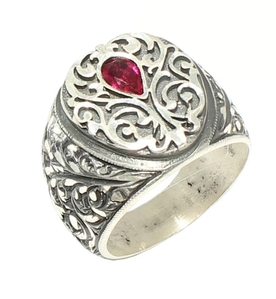 925 Ayar Gümüş Damla Şekilli Zirkon Yakut Taşlı Yüzük