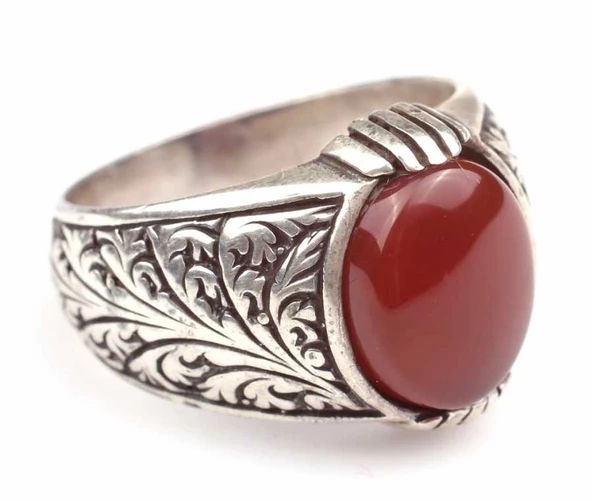 925 Ayar Gümüş Kırmızı Akik Taşlı İşlemeli Erkek Yüzük - Resim 3