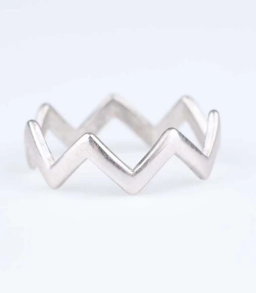 925 Ayar Gümüş Zikzak Yüzük, Beyaz ürün görseli