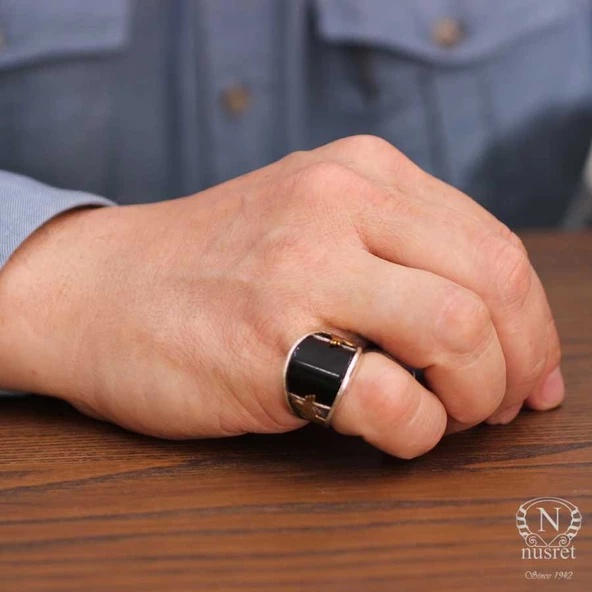 925 Ayar Gümüş Oniks Taşlı Tuğra Sembolü Erkek Yüzük ürün görseli