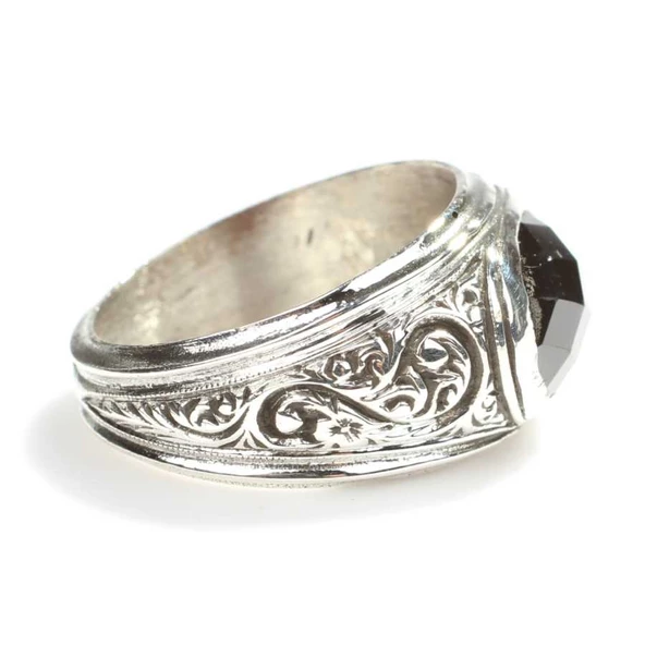 925 Ayar Gümüş Oval Oniks Taşlı Fasetli Erkek Yüzük - Resim 3